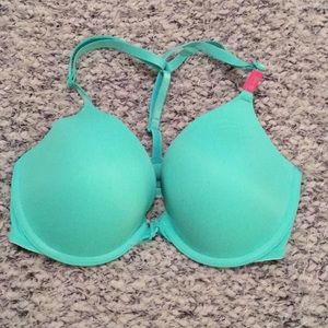 PINK wear everywhere push-up bra